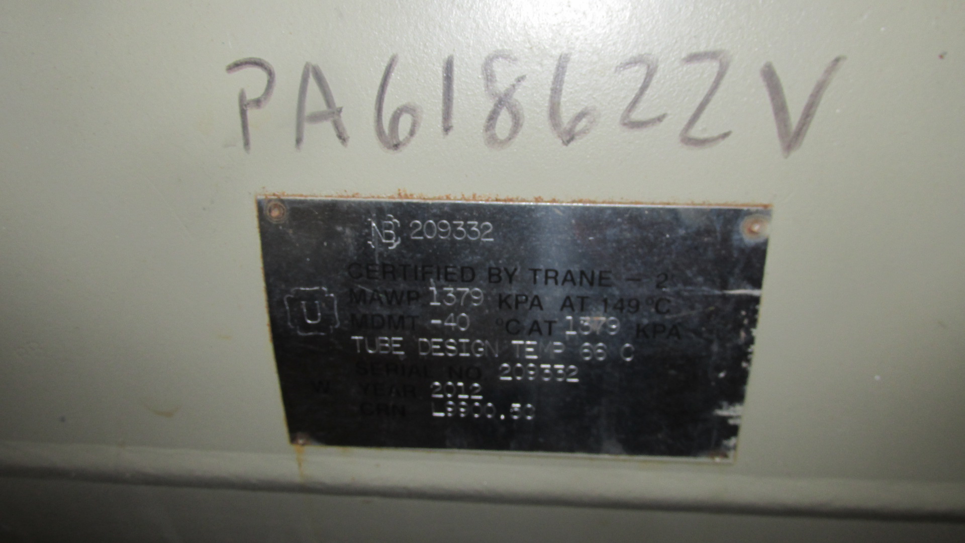  Carbon Steel Compressor Chiller 604,790 kcal/h (200 Ref. Ton) For Sale - IPP# 233260