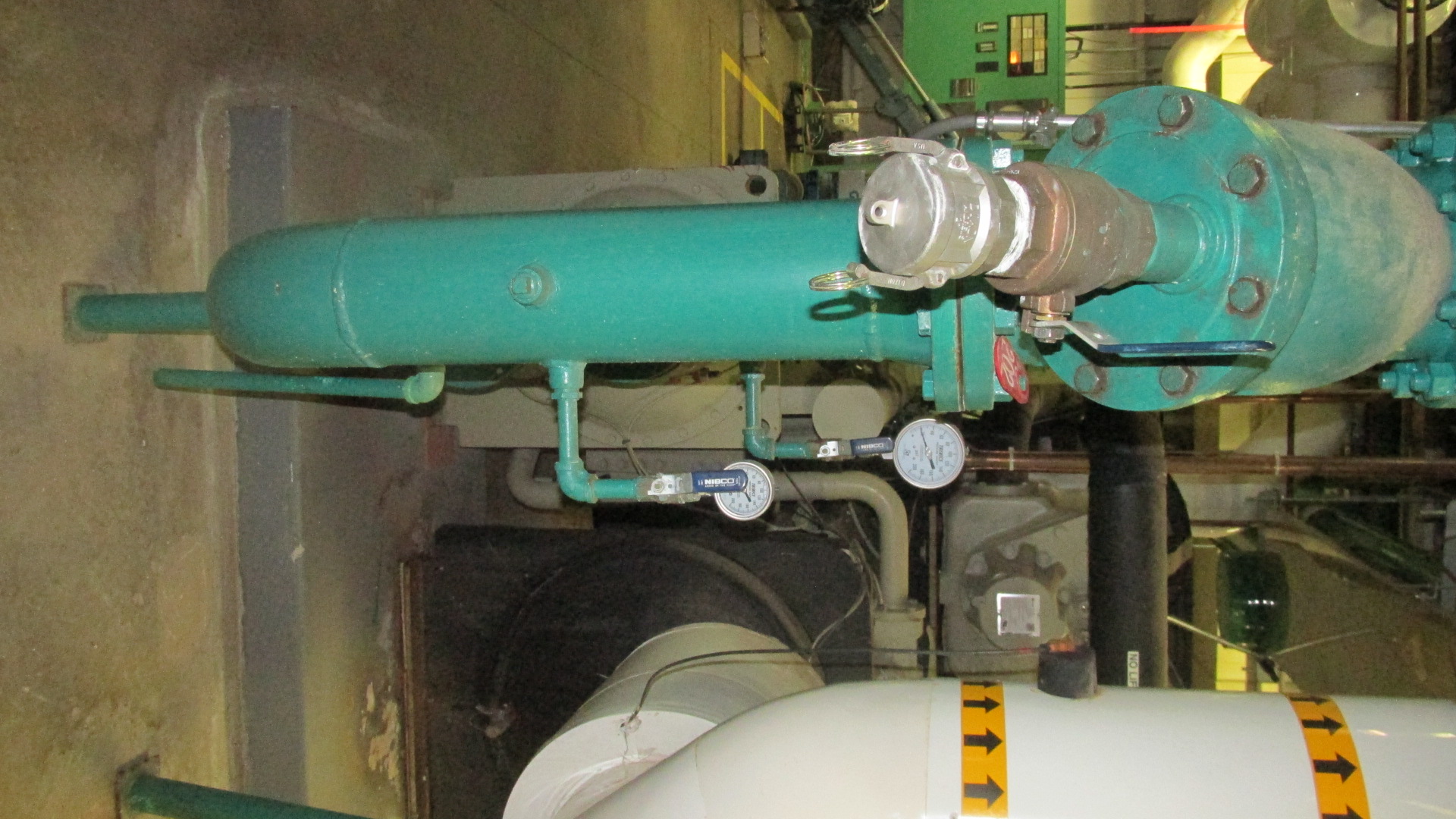  Carbon Steel Compressor Chiller 604,790 kcal/h (200 Ref. Ton) For Sale - IPP# 233260