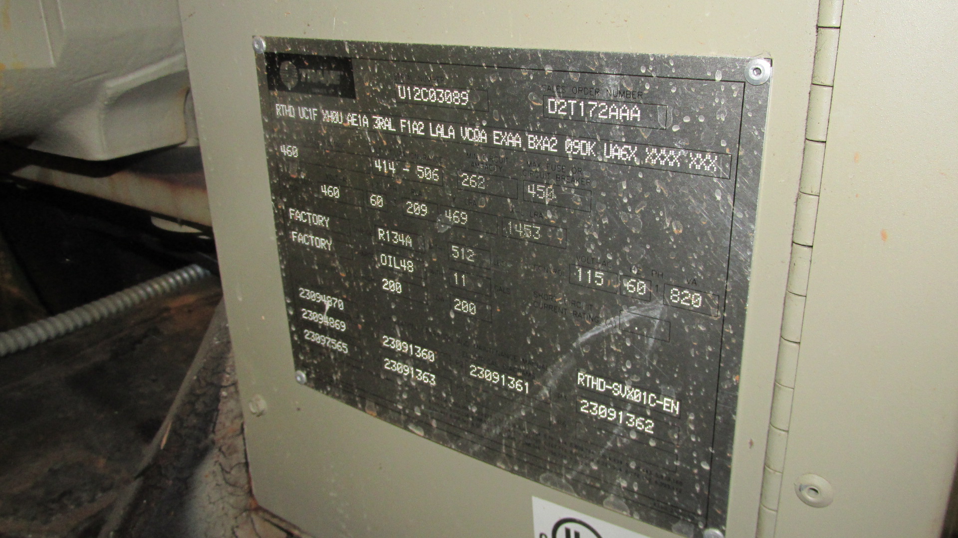  Carbon Steel Compressor Chiller 604,790 kcal/h (200 Ref. Ton) For Sale - IPP# 233261