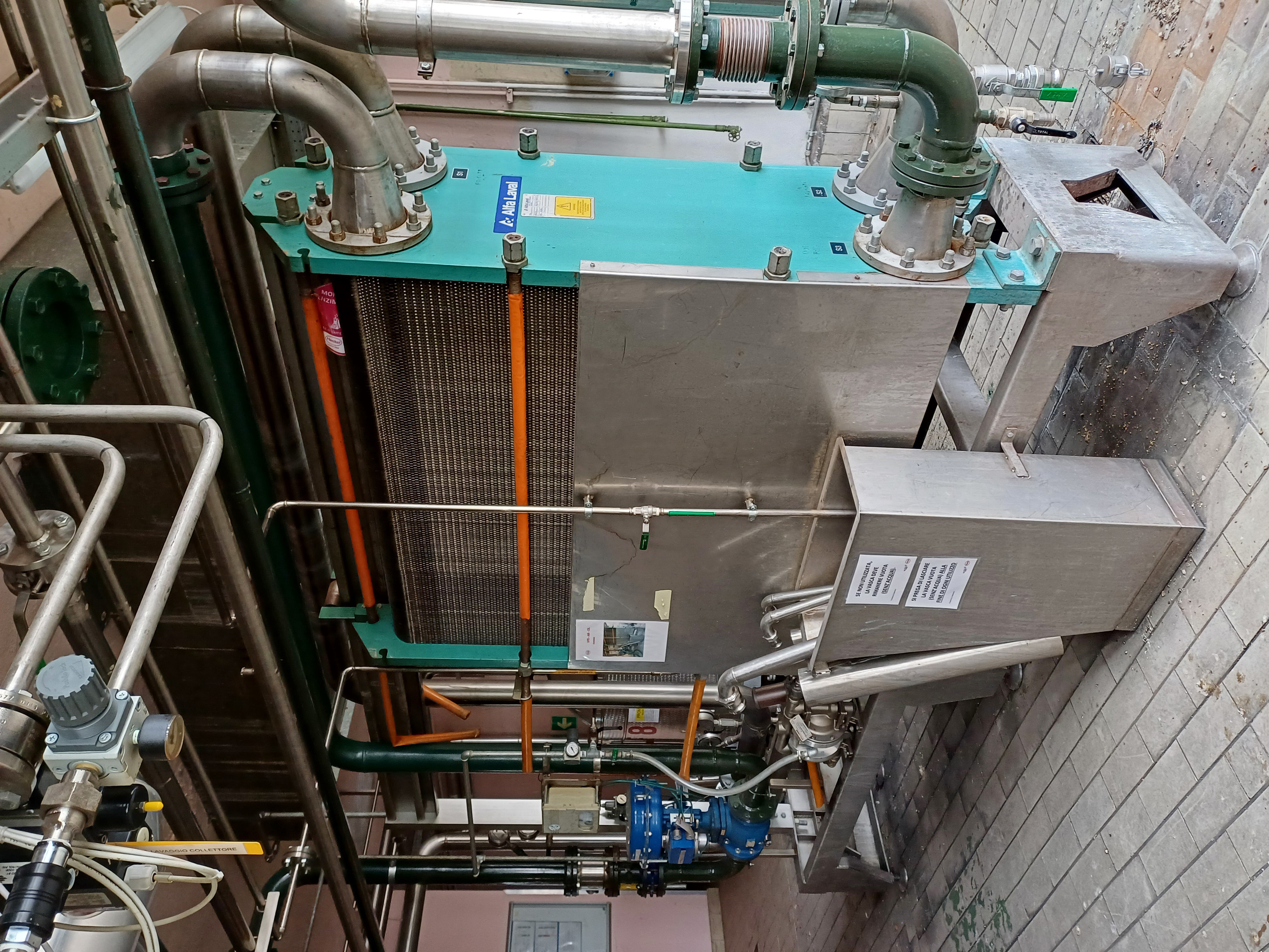  Plate and Frame Heat Exchanger 193.8 m² (2,100 ft²) Stainless Steel 316 For Sale - IPP# 245827