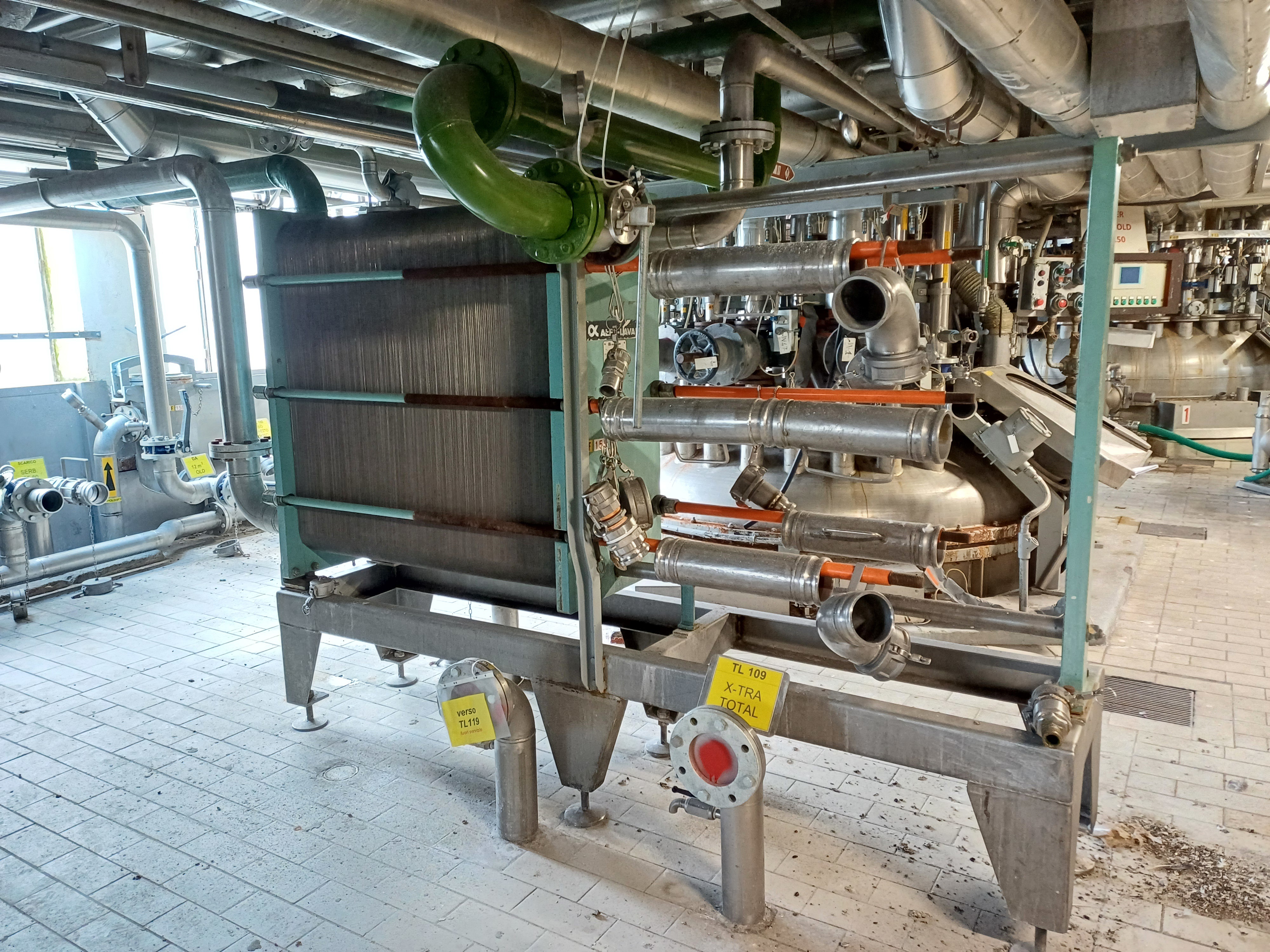  Plate and Frame Heat Exchanger 108.8 m² (1,150 ft²) Stainless Steel 316 For Sale - IPP# 245826