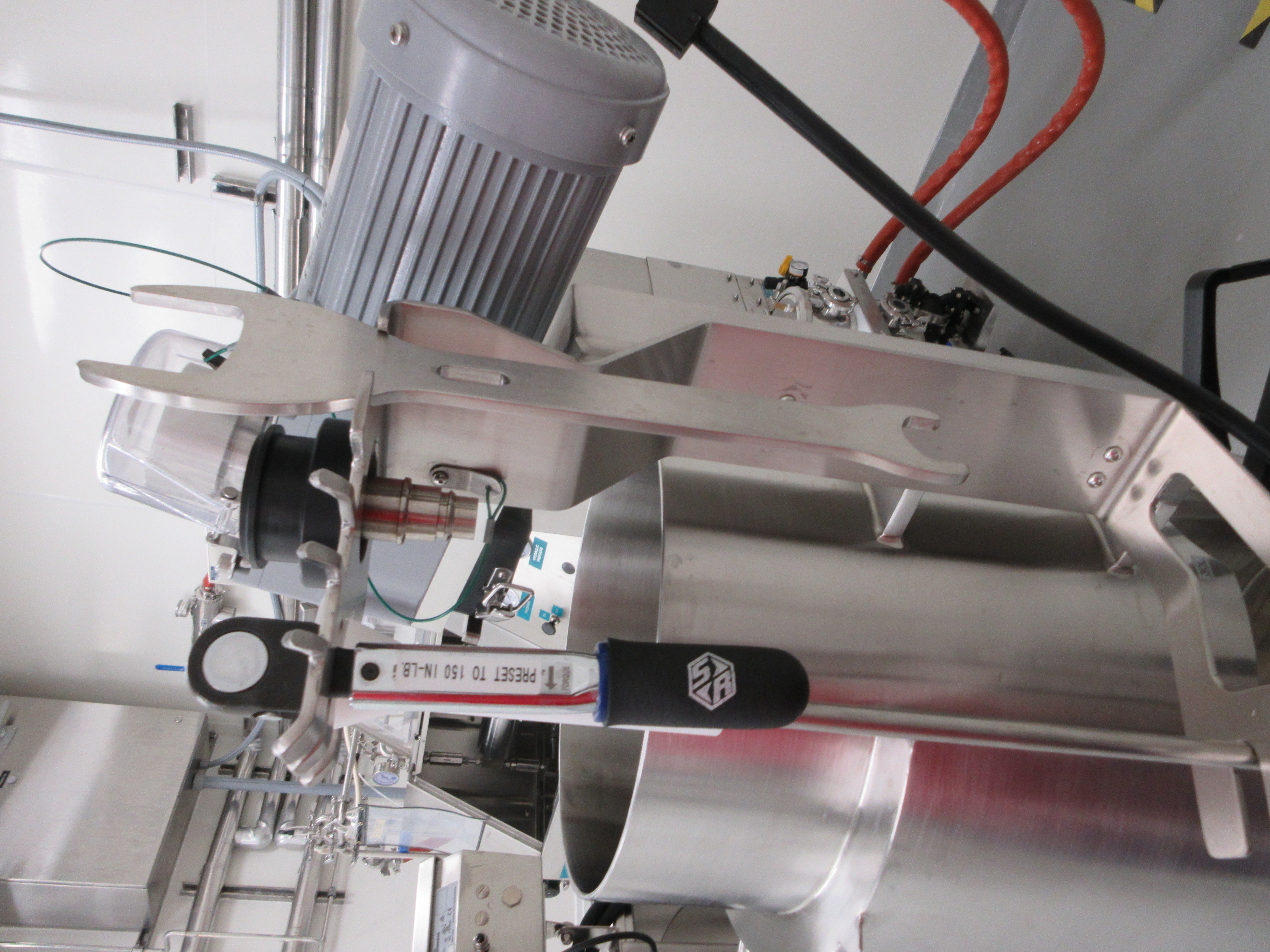 Single Use Mixing Tank with Dimple Jacket and Touchscreen Control - IPP# 247094