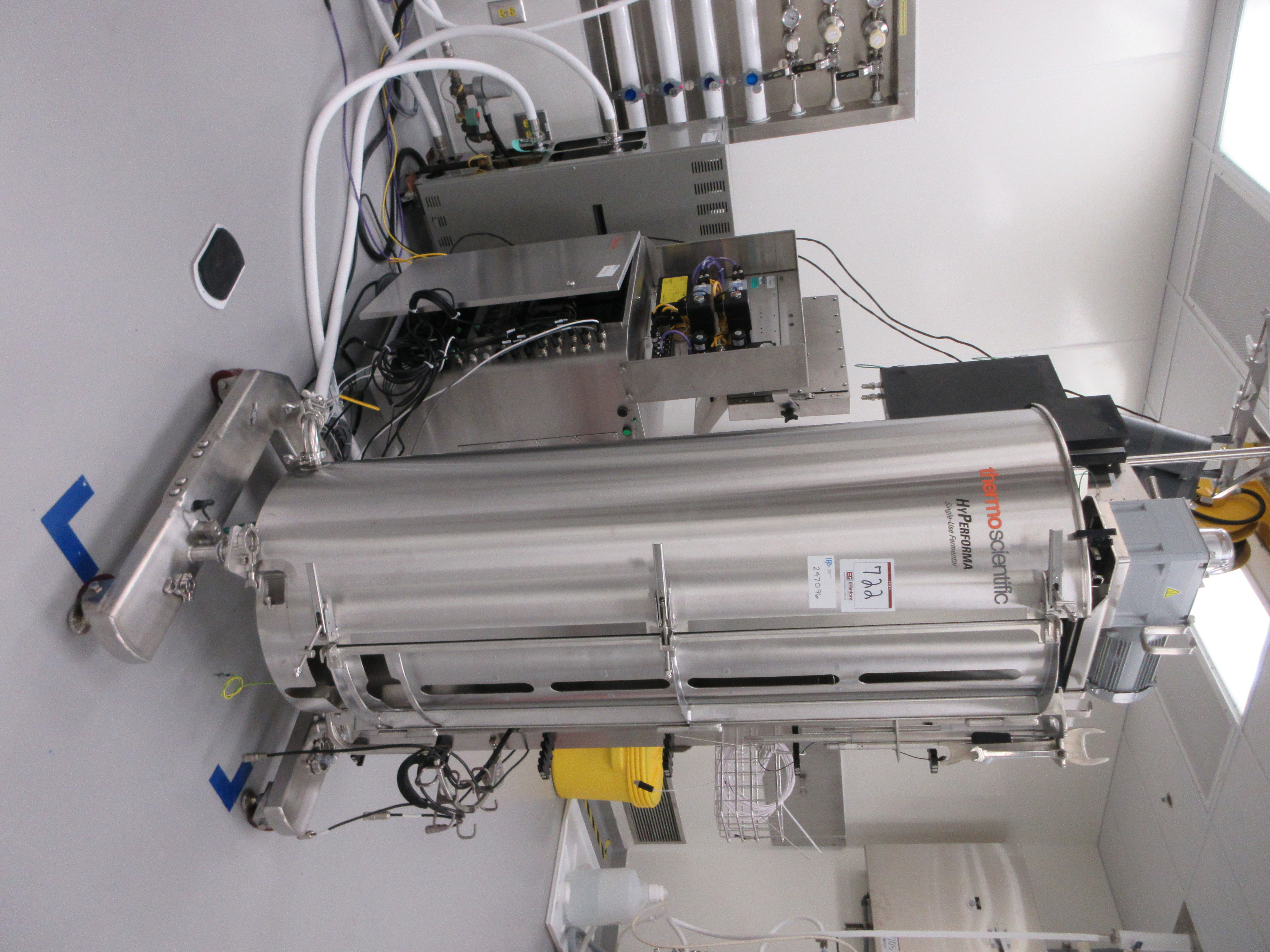 Stainless Steel 304 ThermoFisher HyPerforma SUF0300.4075 Fermenter - IPP# 247096