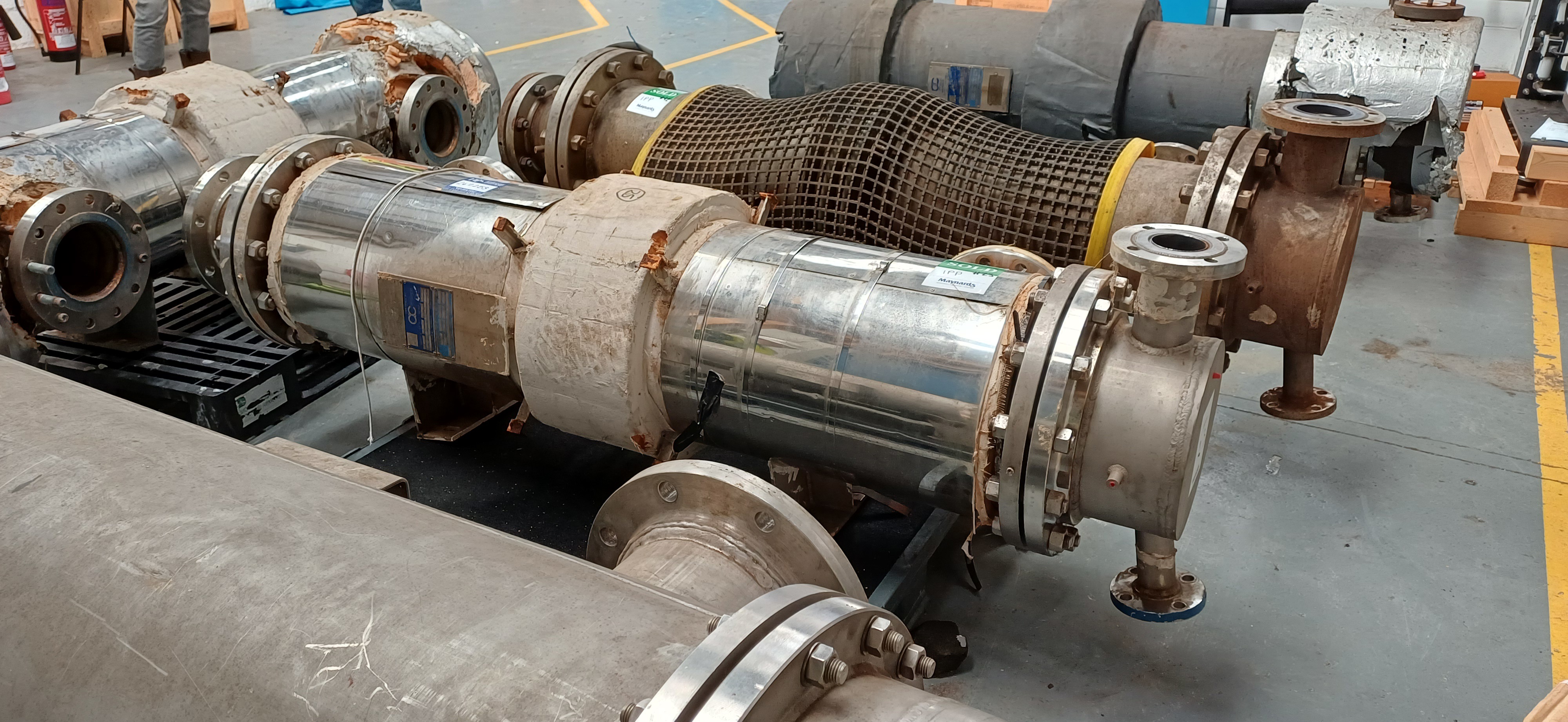 Tantalum Tube, head and 316L stainless steel shell Heat Exchanger - IPP# 247253