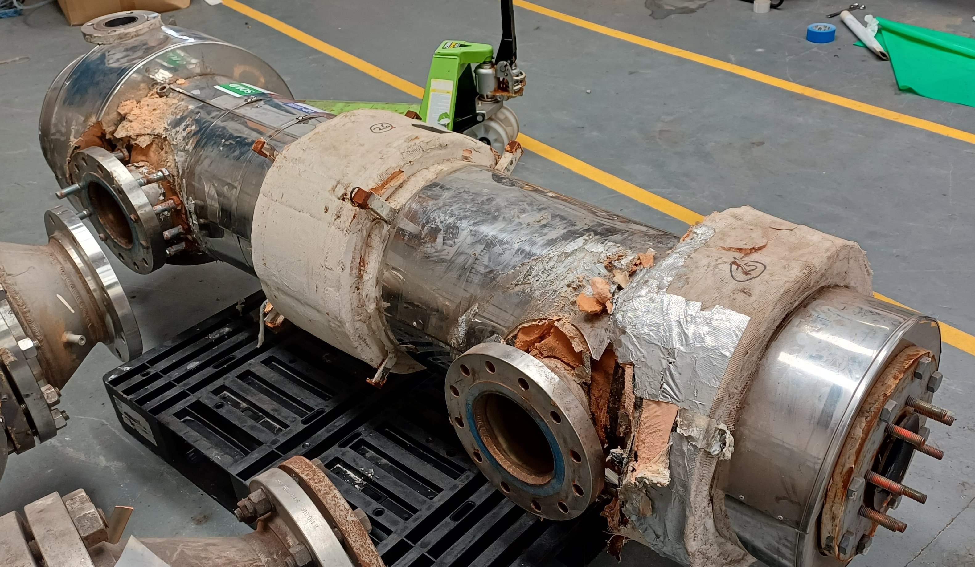 Tantalum Tube, head and 316L stainless steel shell Heat Exchanger - IPP# 247252