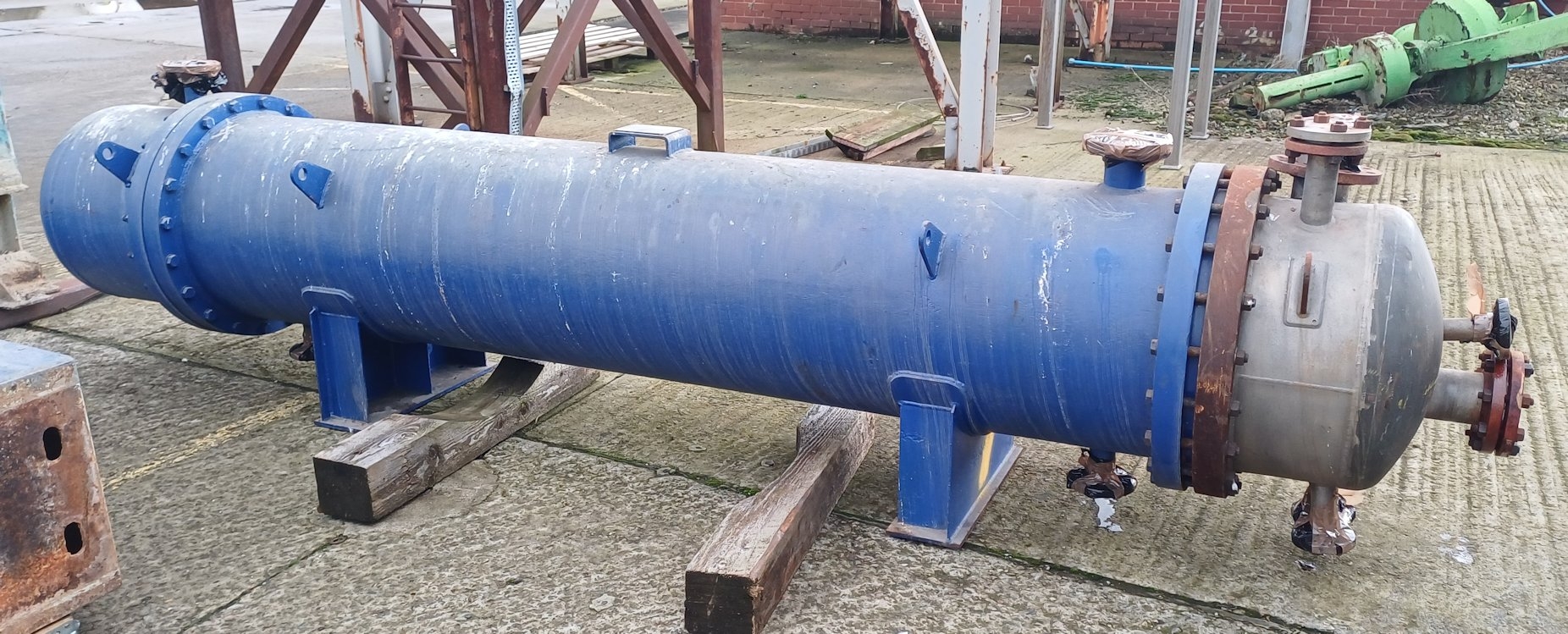 Hastelloy C276-  'U' Tube & carbon steel shell Horizontal Heat Exchanger - IPP# 248073