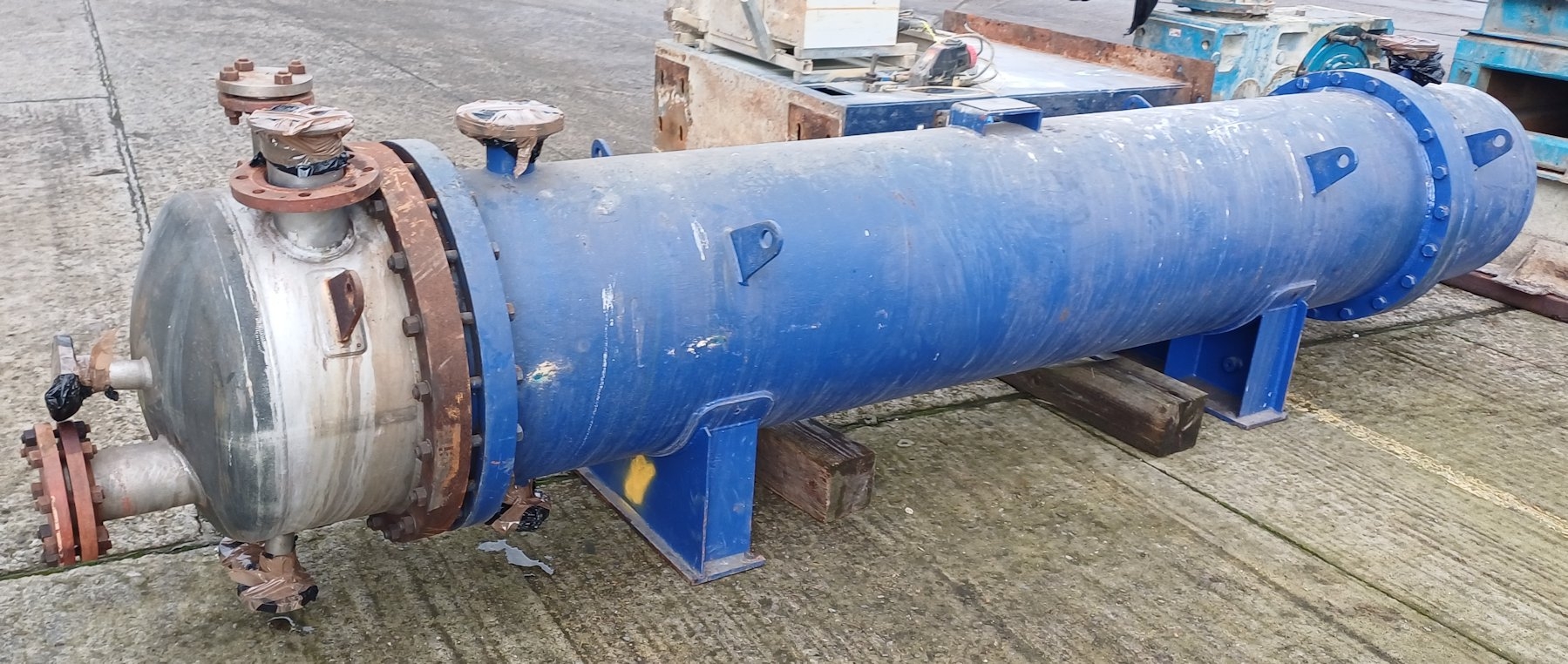 Hastelloy C276-  'U' Tube & carbon steel shell Horizontal Heat Exchanger - IPP# 248073