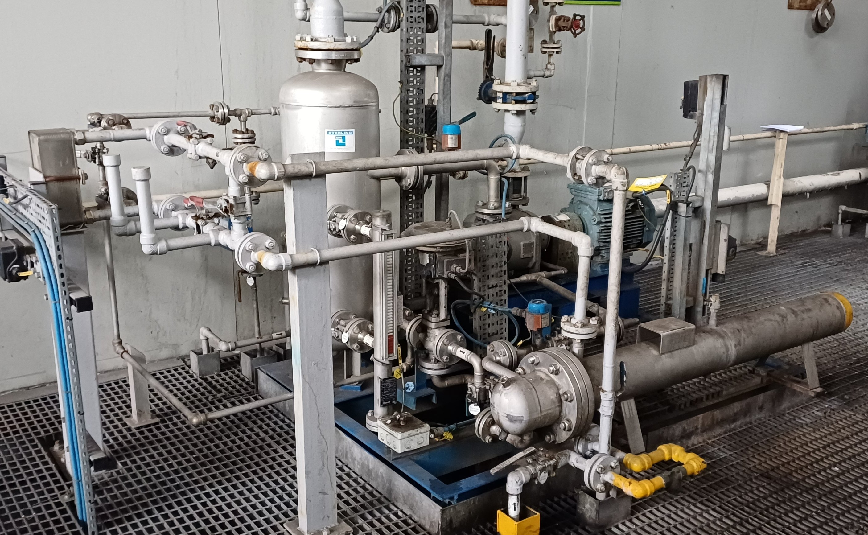 Stainless Steel 316L Sterling Fluid Systems LPHX 55312 AB AGE 0E 1 Vacuum Pump - IPP# 248326