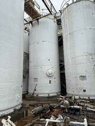 78 ft2 Fiberglass Crystallizer/Evaporator with Titanium Coil
