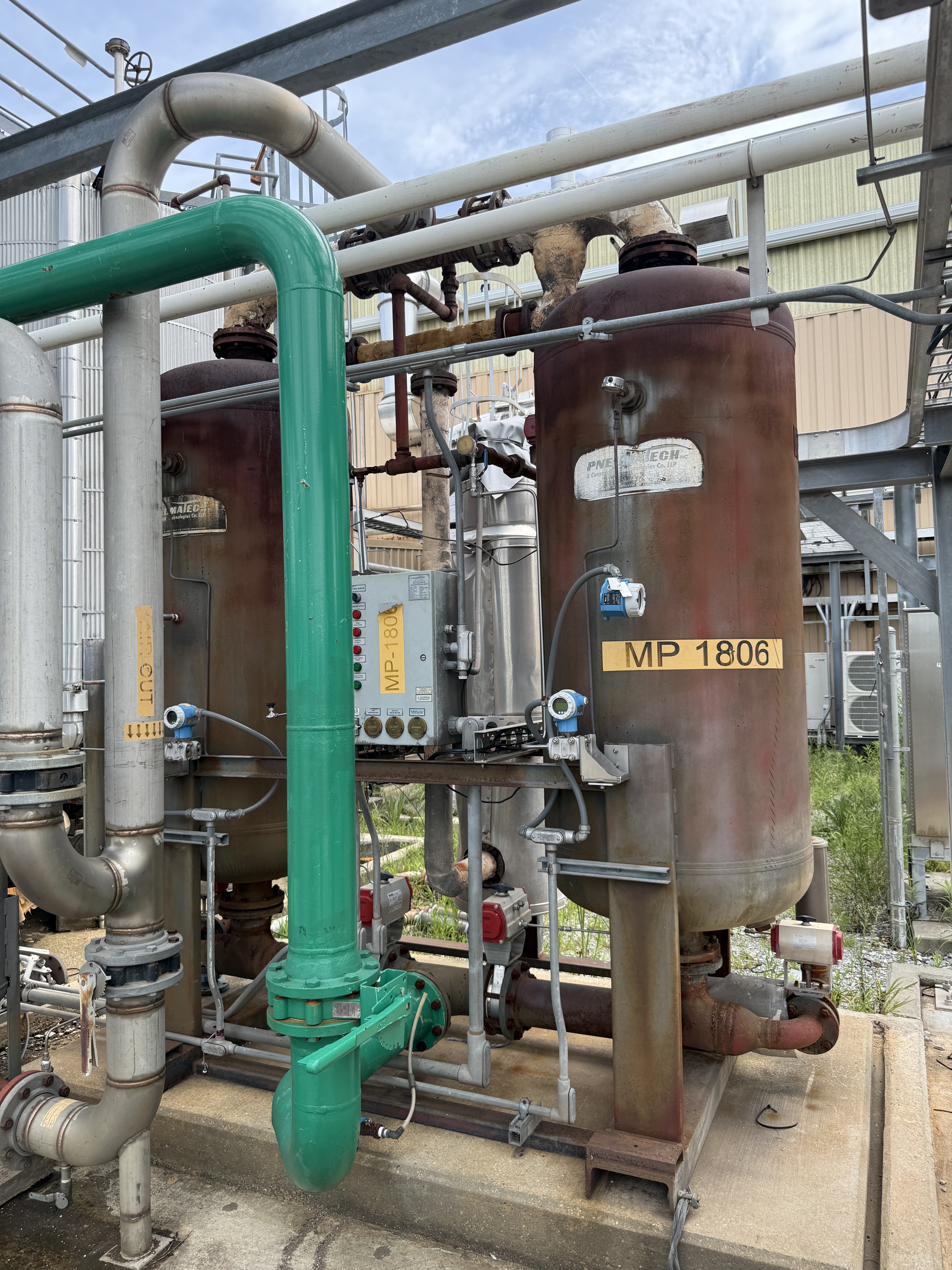 3,100 CFM PneumaTech PE-3100 Desiccant Air Dryer - IPP# 249225