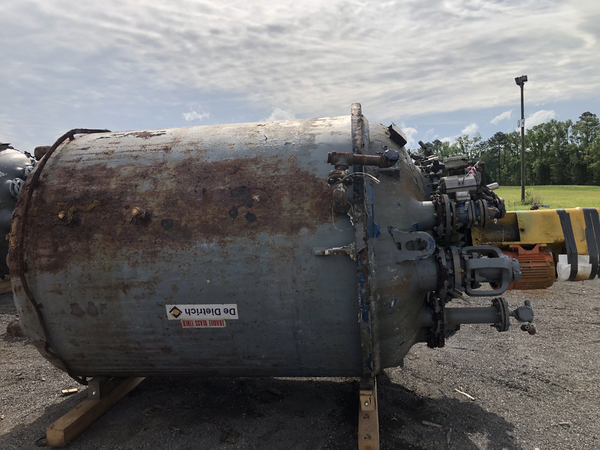 Glasslined DeDietrich SA Batch-Type Agitated Reactor - IPP# 241077