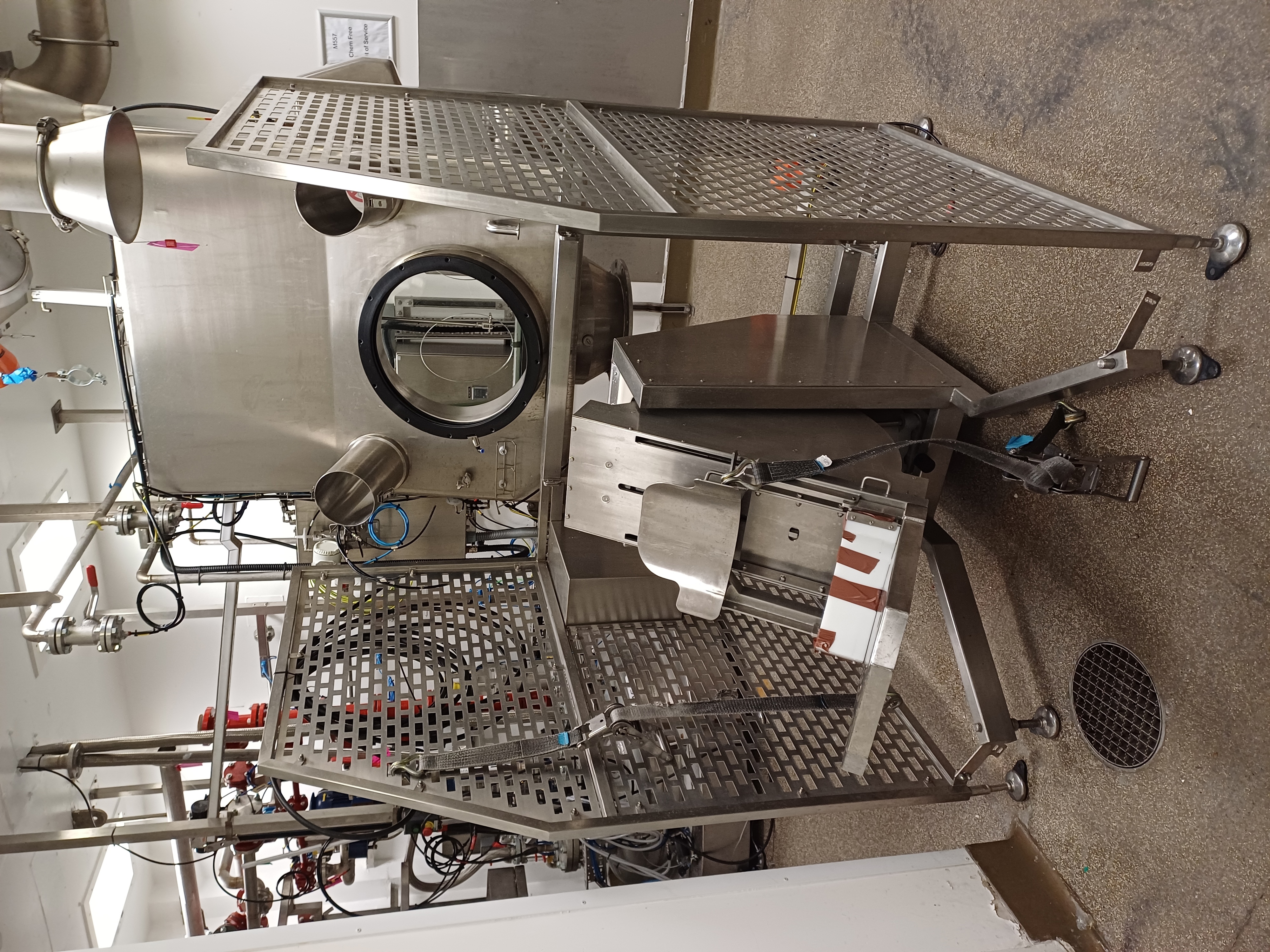 Stainless Steel 316L DEC ISOTUBE glovebox drum discharge unit with drum tipper - Pharma - IPP# 242553