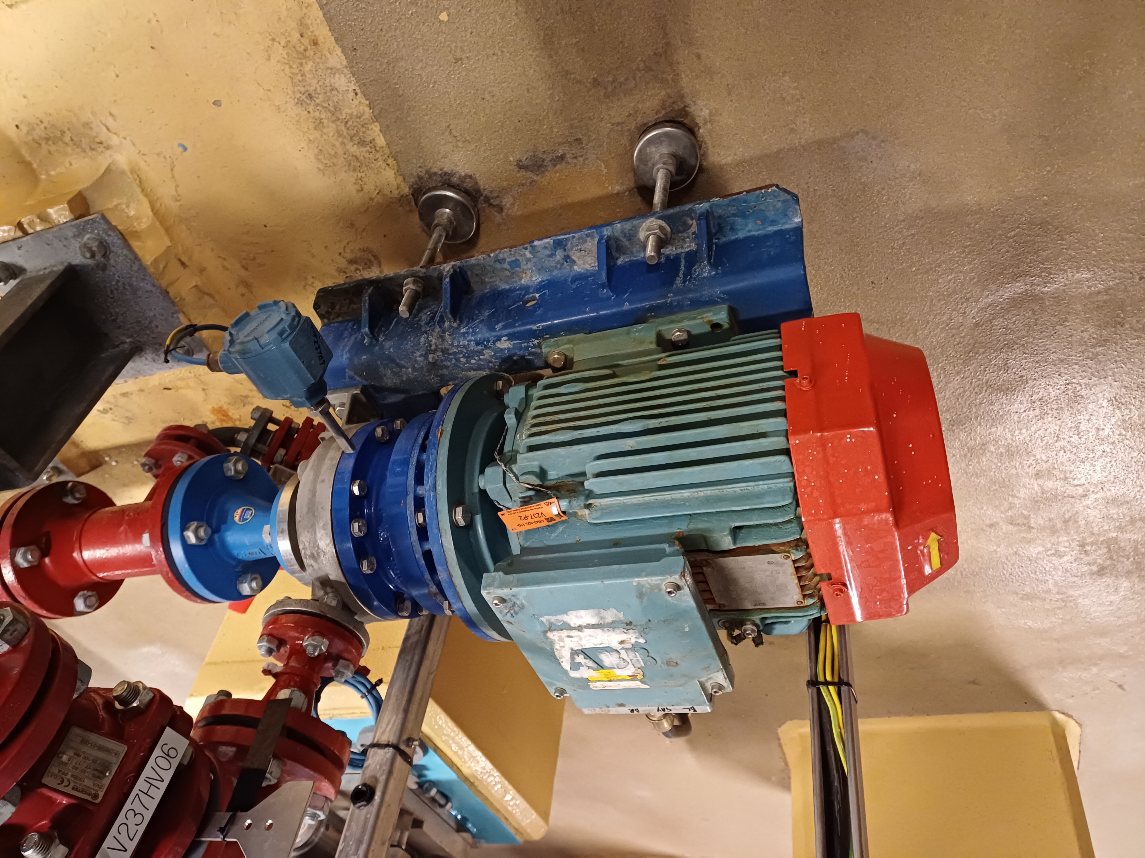 Hastelloy - C22 CP Pumpen Ag MKP 40-25-160 Centrifugal Pump - IPP# 242794