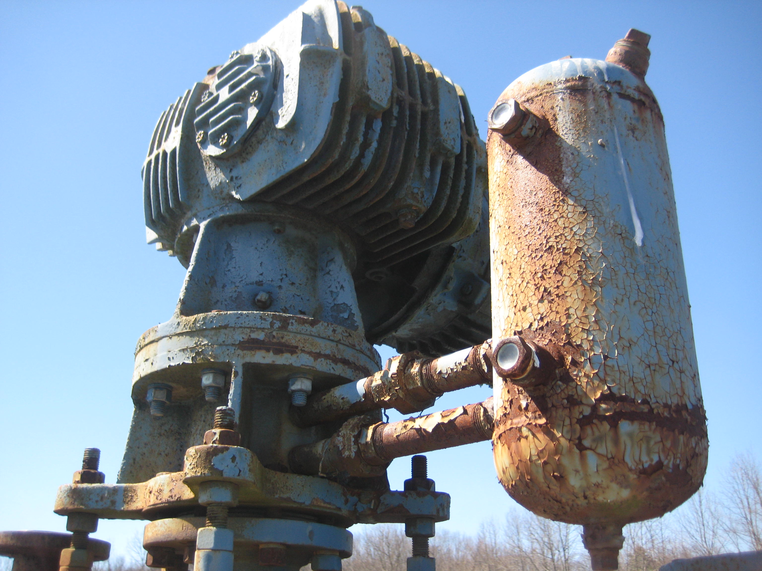  Batch-Type Agitated Reactor 3,800 L (1,000 gallons) Titanium For Sale - IPP# 35720