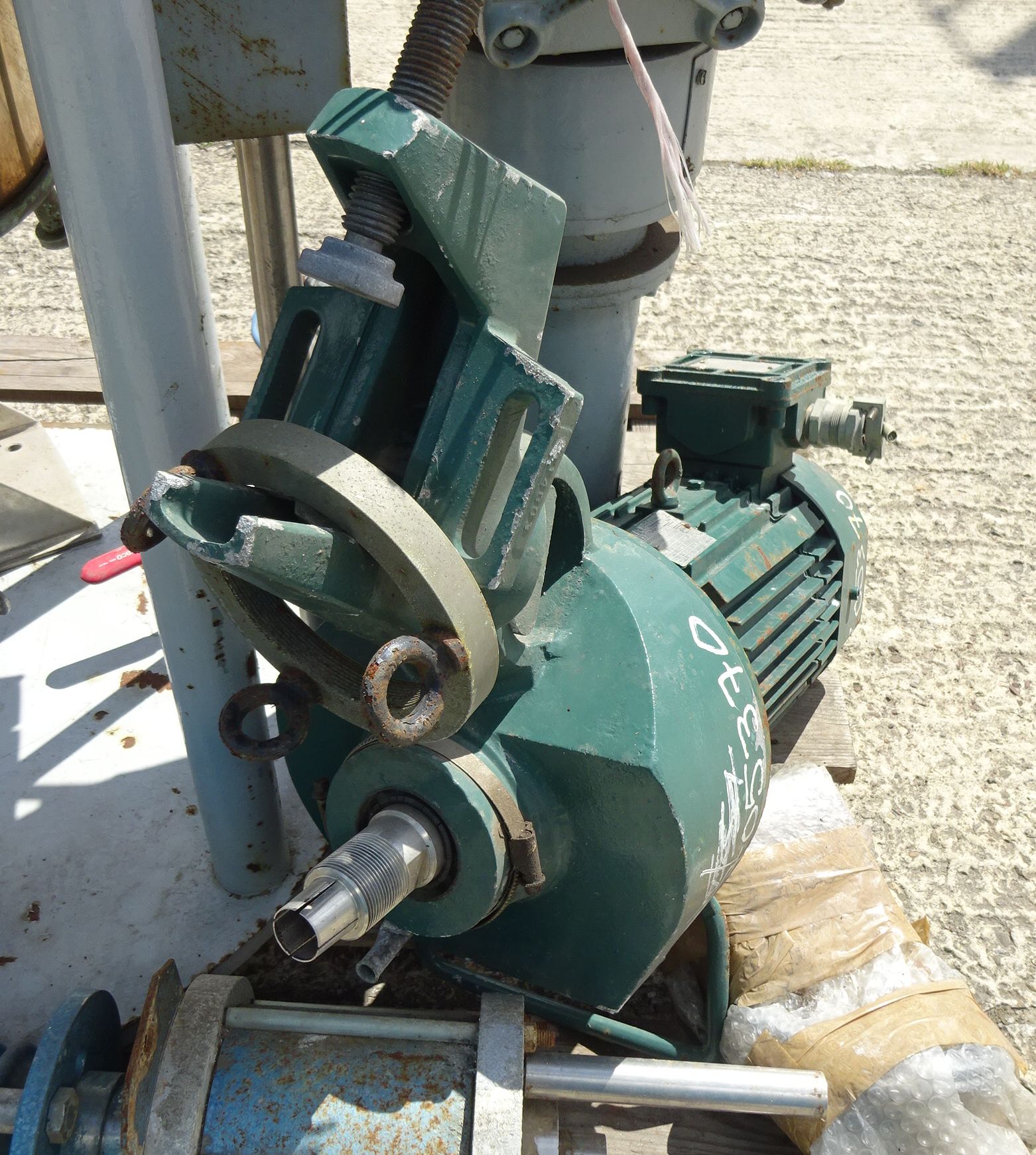  Drive Agitator 2.2 kW (3 HP)  For Sale - IPP# 705370