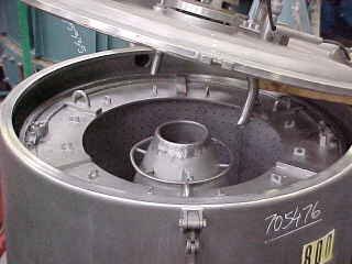  Manual Discharge-Top Centrifuge-Basket 800 mm (31.5 in) Hastelloy - C4 For Sale - IPP# 705476