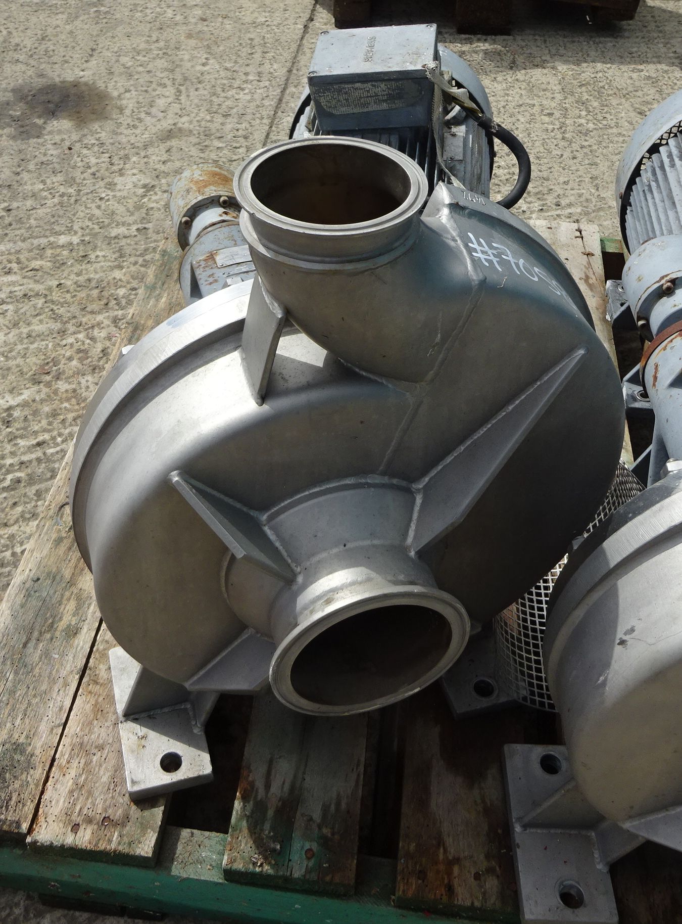  Centrifugal Pump 160 m3/h (704 GPM) Stainless Steel 316 For Sale - IPP# 705847