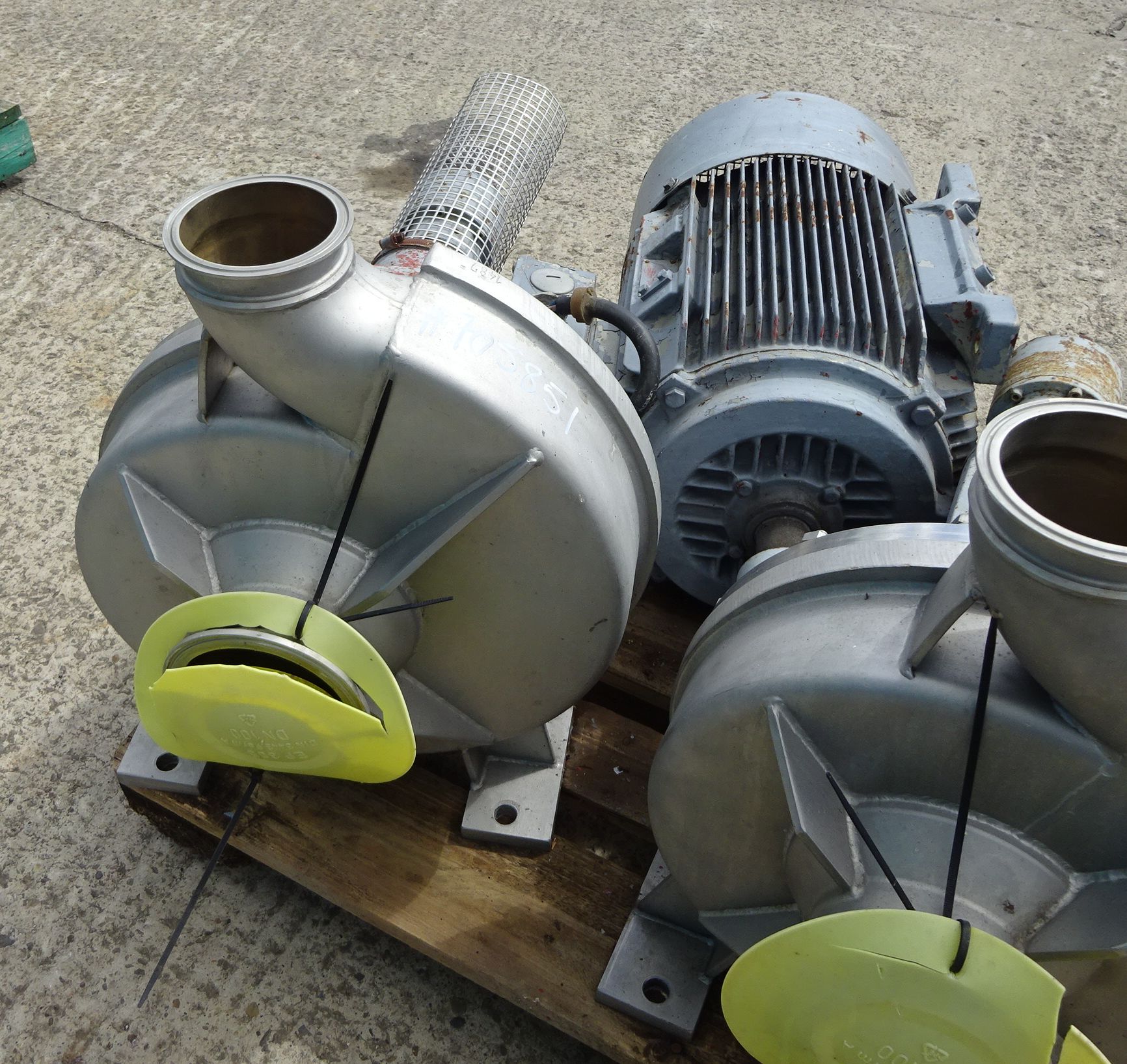  Centrifugal Pump 130 m3/h (572 GPM) Stainless Steel 316 For Sale - IPP# 705851