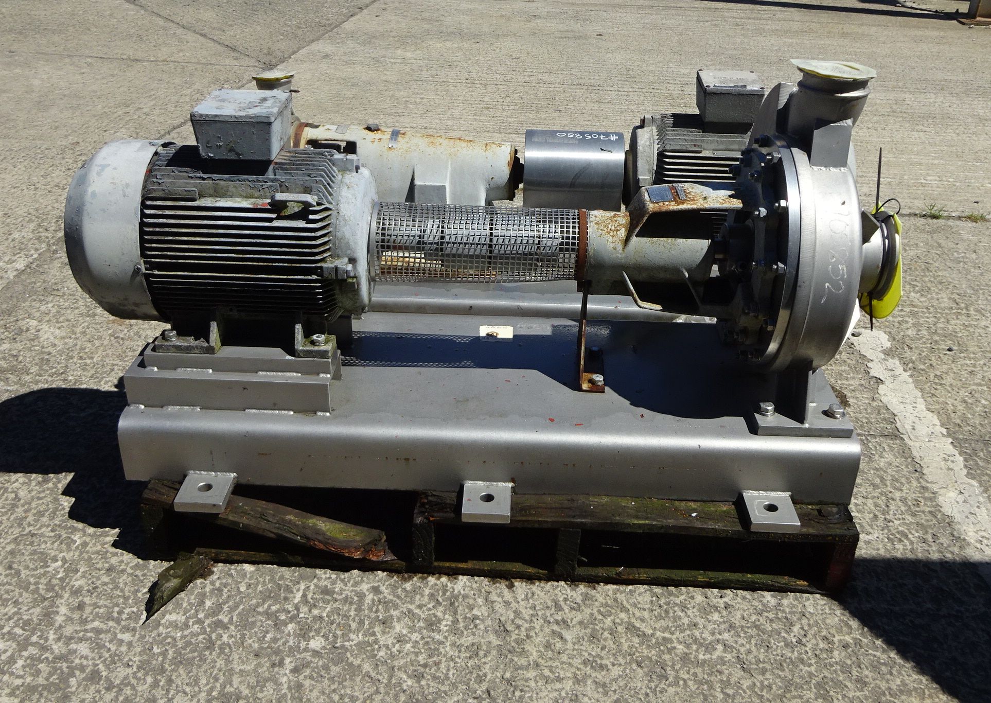  Centrifugal Pump 160 m3/h (704 GPM) Stainless Steel 316 For Sale - IPP# 705852