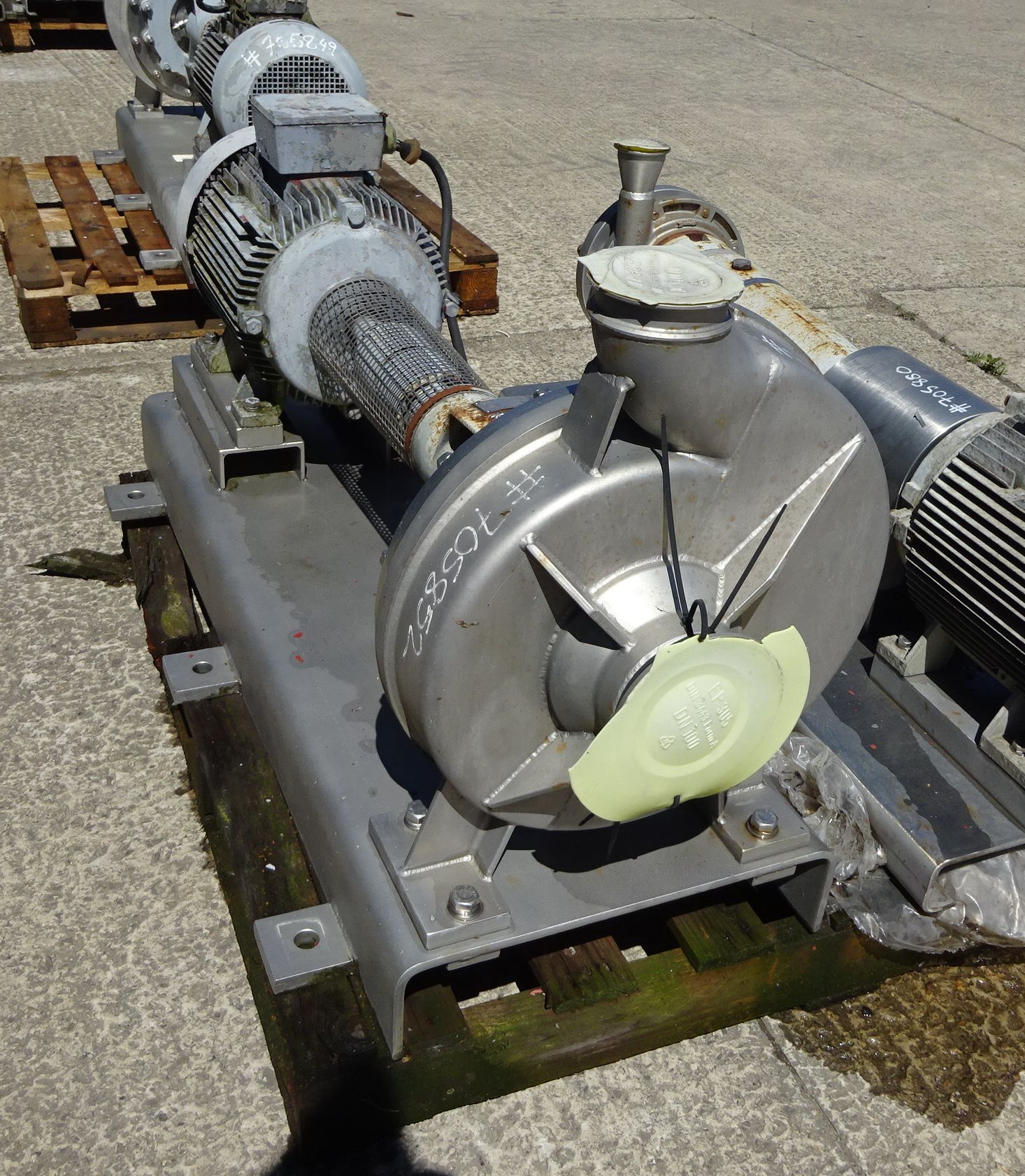  Centrifugal Pump 160 m3/h (704 GPM) Stainless Steel 316 For Sale - IPP# 705852
