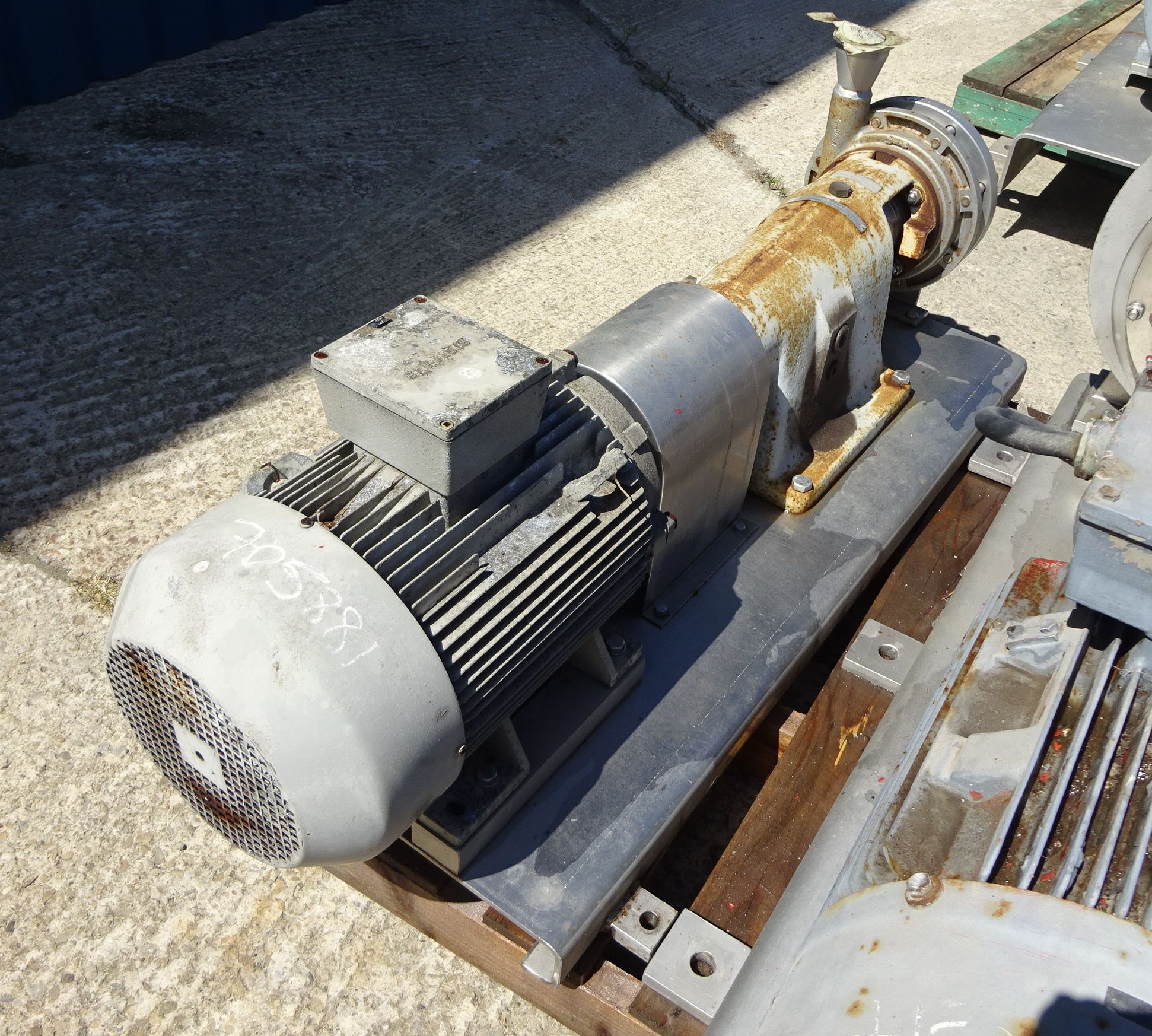  Stainless Steel 316 Centrifugal Pump 35.7 m3/h (157 GPM) For Sale - IPP# 705881
