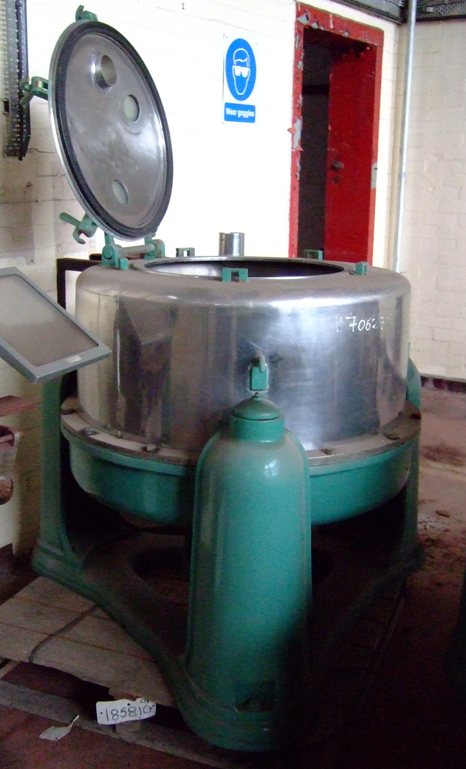 Stainless Steel 316 Ferrum J8P-S Manual Discharge-Top Centrifuge-Basket - IPP# 706275