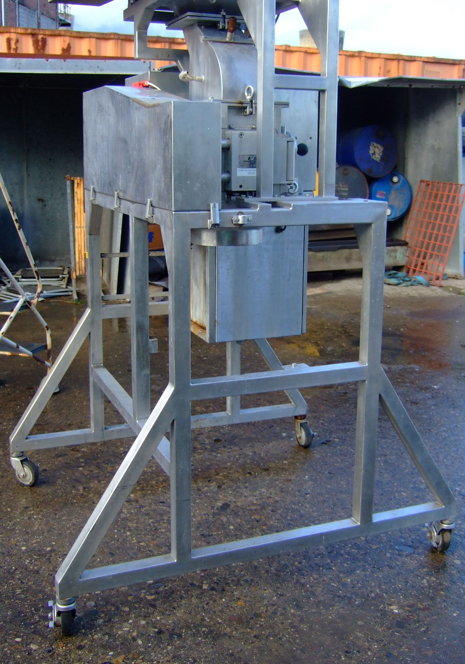  Stainless Steel 321 Granulator/Disintegrator Pulverizer 1 kW (1.34 HP) For Sale - IPP# 706422