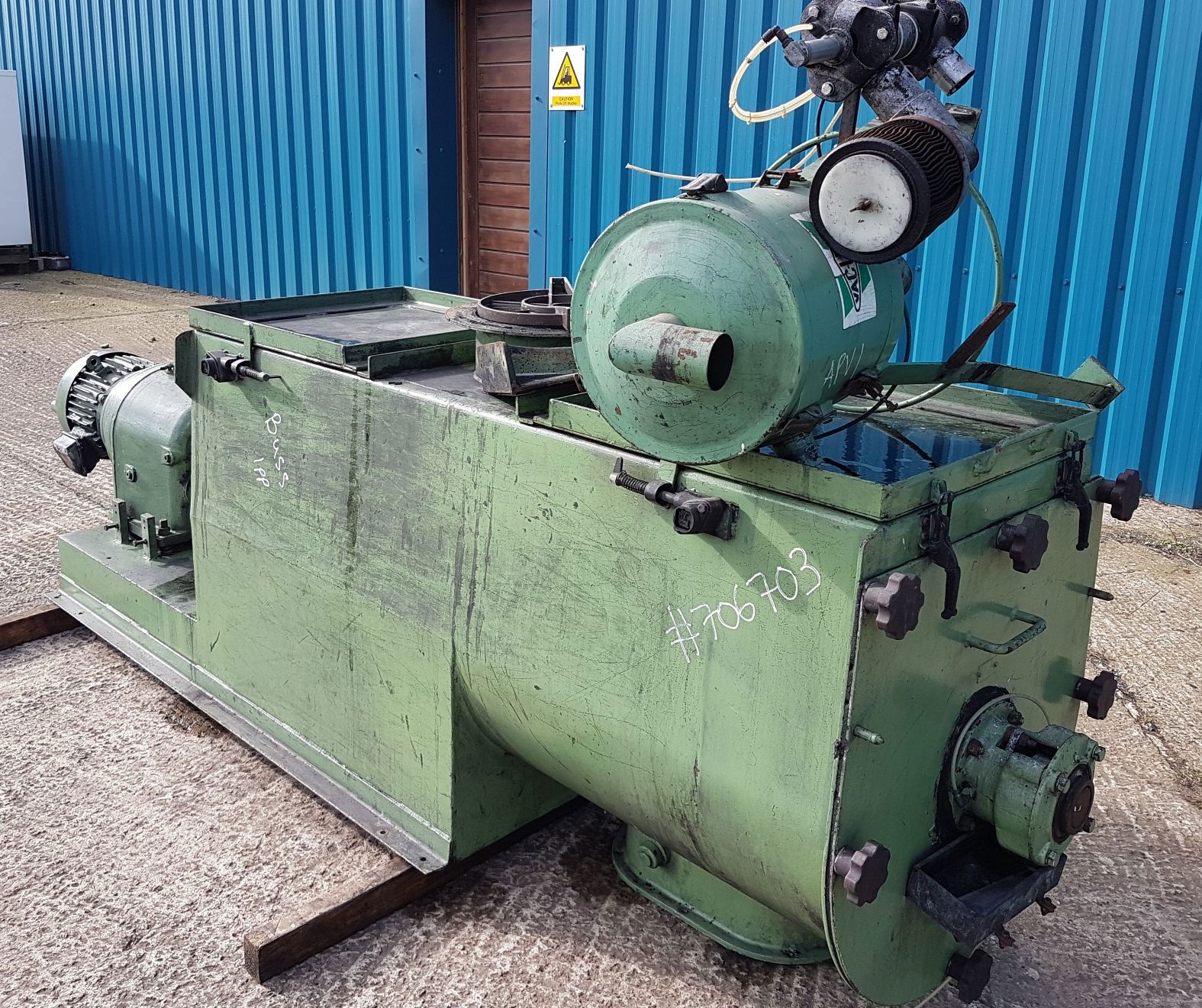   Mixer-Ribbon & Paddle 0.6 m3 (21.2 ft3) Carbon Steel For Sale - IPP# 706703