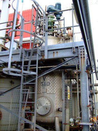 Stainless Steel 316 Clad Gjettermann & Nielsen Batch-Type Agitated Reactor