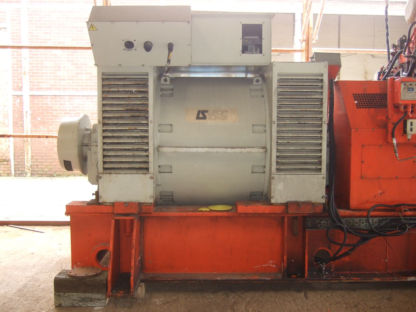 Waukesha 16VAT27GL Power Generator - IPP# 706828