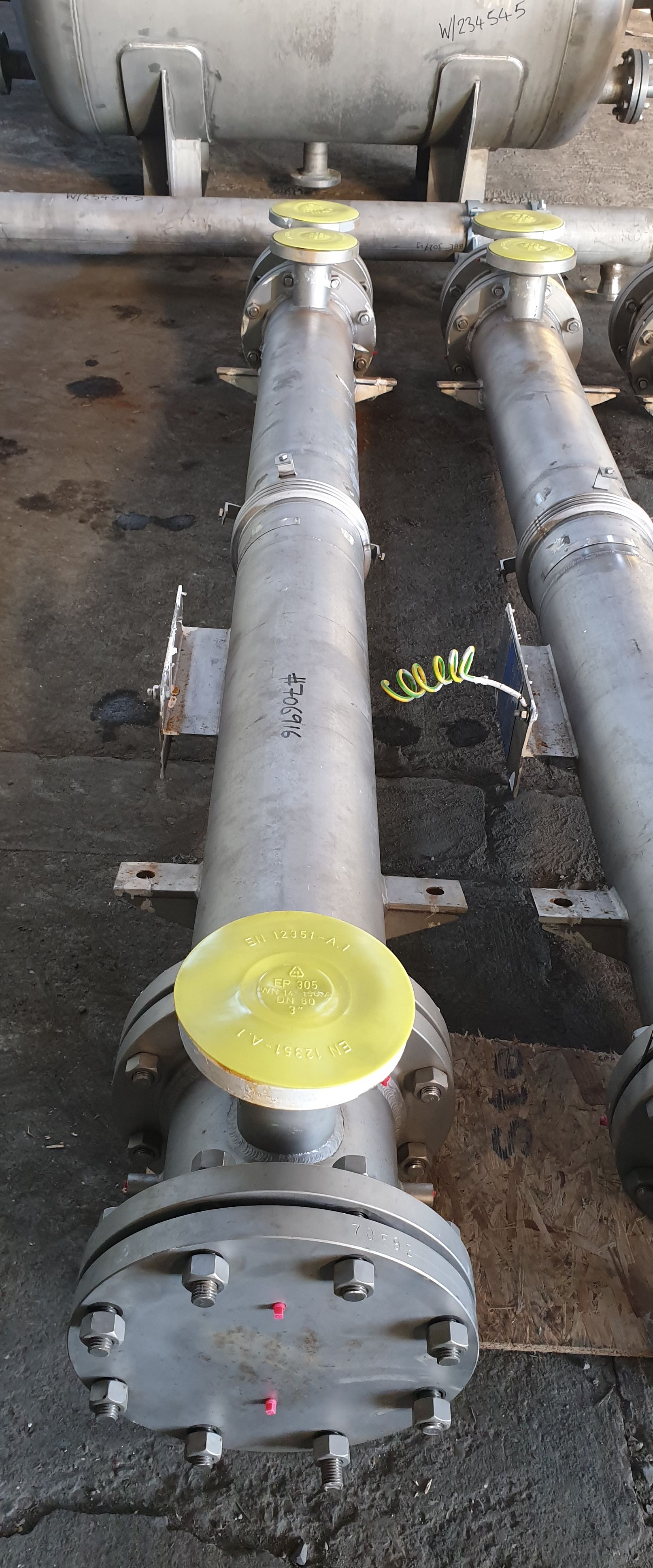 Stainless Steel 304 Cosmos Metalurgical (Camarillo CA) AEL-8-1-96 Shell and Tube Heat Exchanger - IPP# 706916