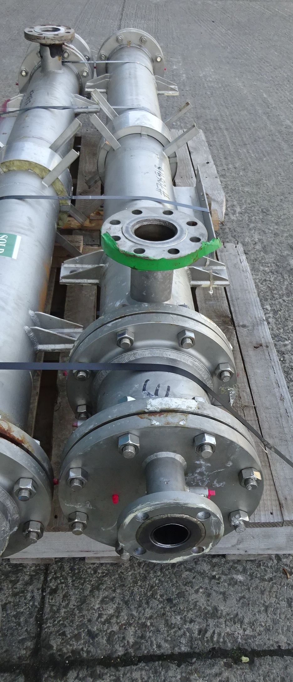 Tantalum Cosmos Metalurgical (Camarillo CA) Shell and Tube Heat Exchanger - IPP# 706918