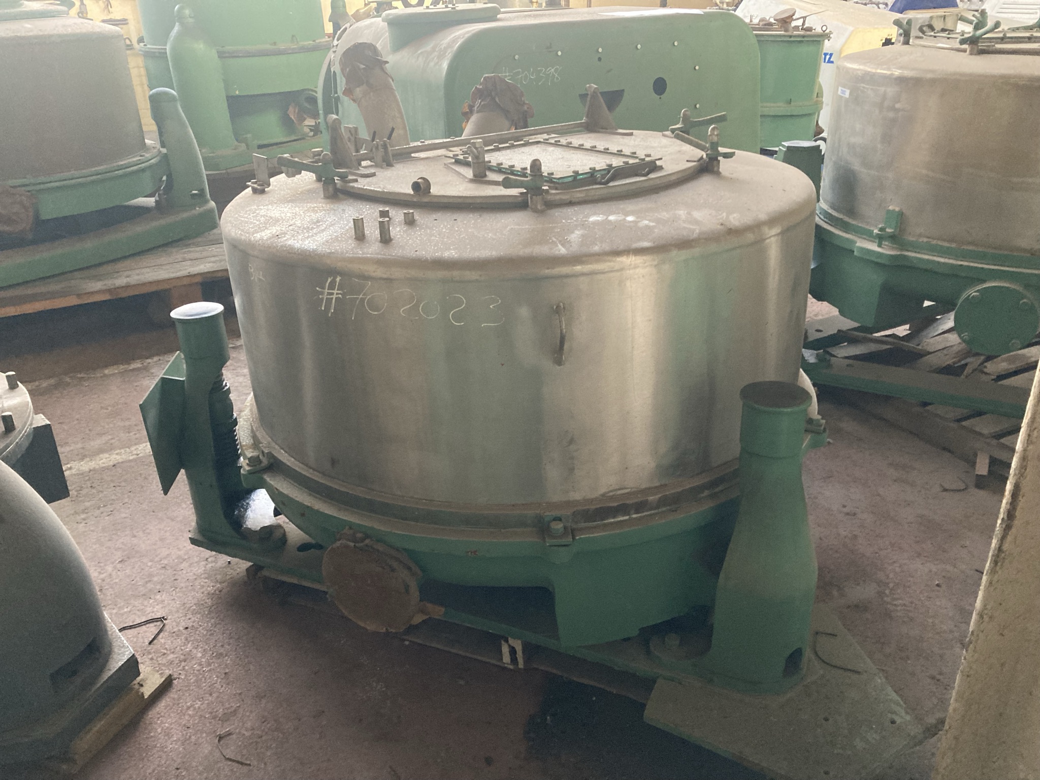 Stainless Steel 316 Manual Discharge-Top Centrifuge-Basket 1,200 mm (47.2 in) For Sale - IPP# 702023