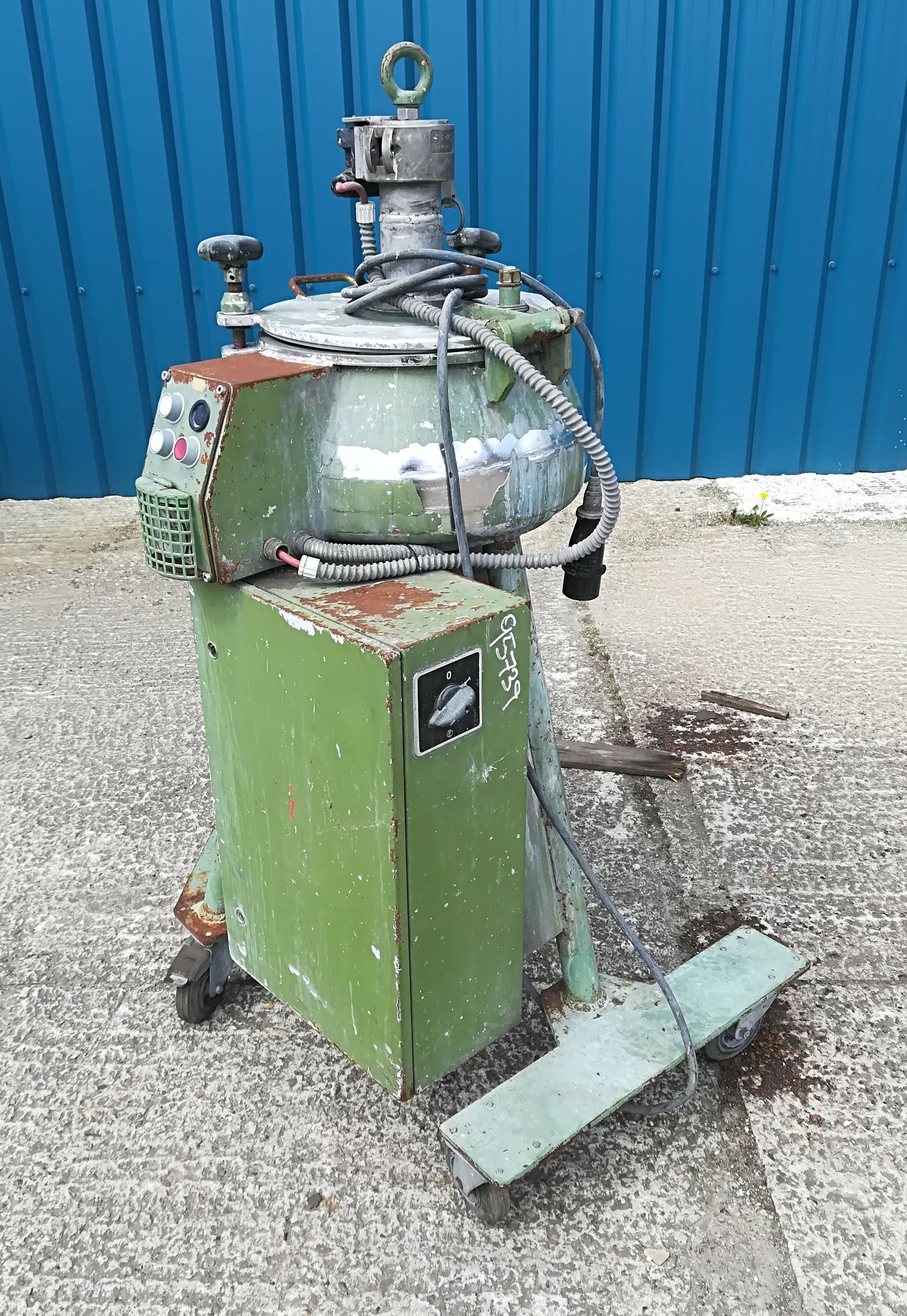   Mixer-Intensive 27 L (7.1 gallons) Stainless Steel 321 For Sale - IPP# 95739