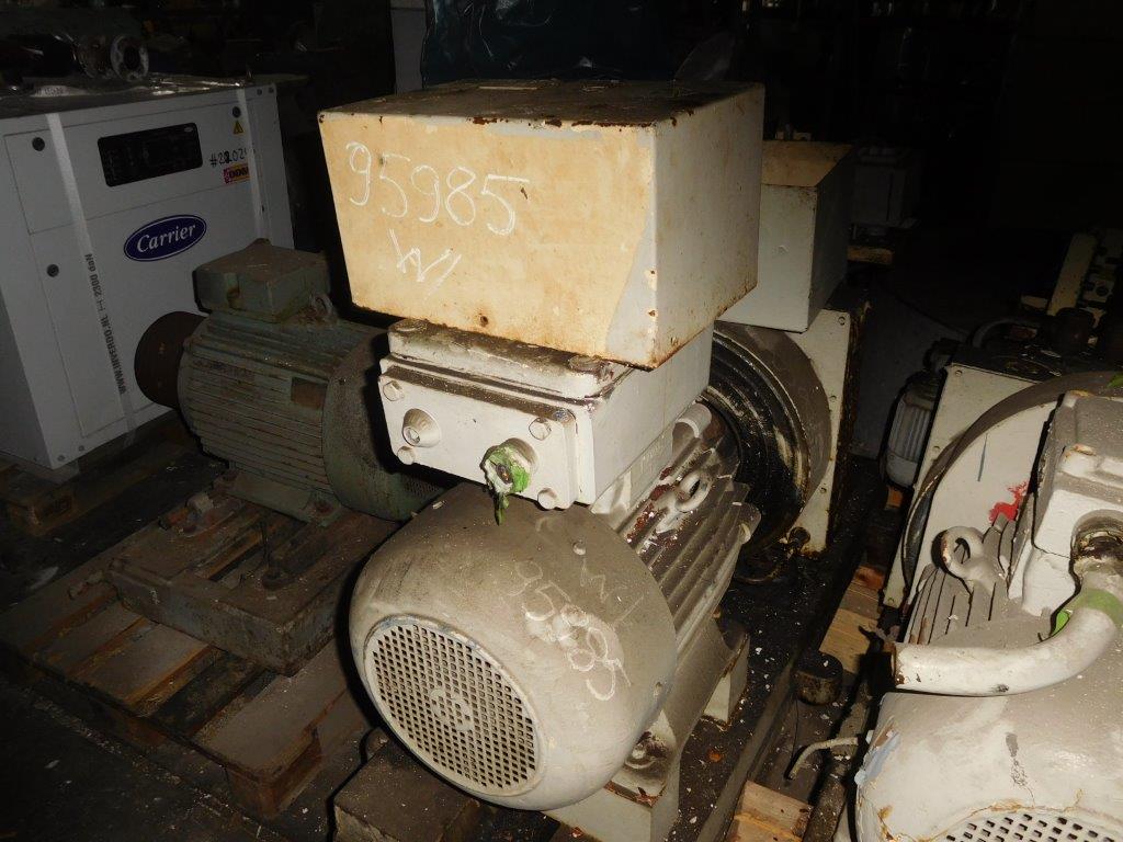  Stainless Steel Other Manual Discharge-Top Centrifuge-Basket 1,250 mm (49.2 in) For Sale - IPP# 95985