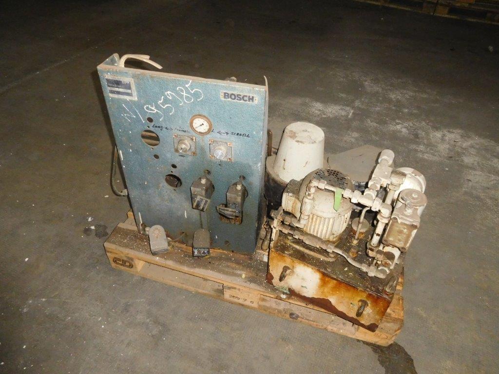  Stainless Steel Other Manual Discharge-Top Centrifuge-Basket 1,250 mm (49.2 in) For Sale - IPP# 95985