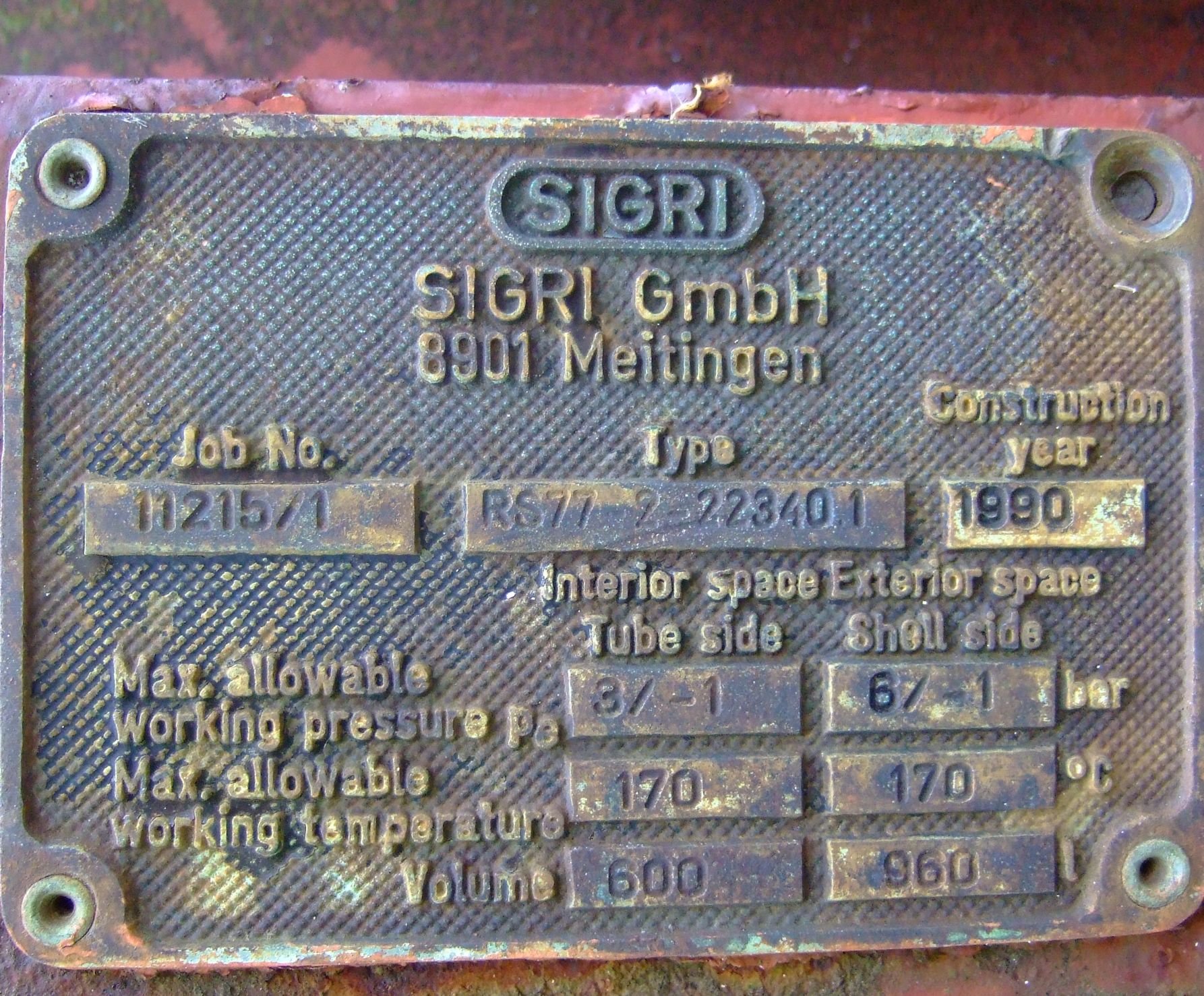  Shell and Tube Heat Exchanger 69.6 m² (749 ft²) Graphite For Sale - IPP# 97162