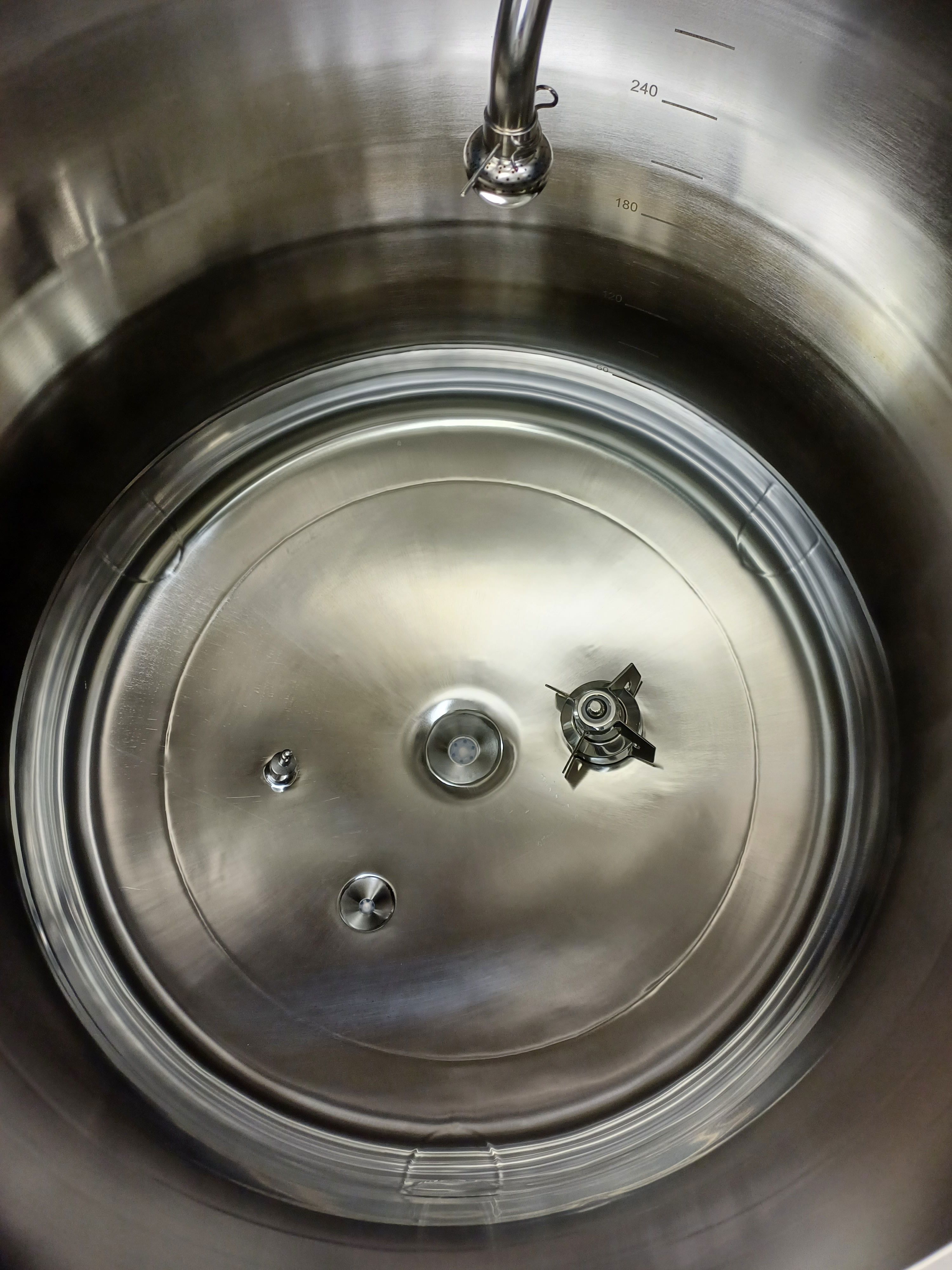 IPP# 1136, 385 Liter (100 Gallon) Clean In Place System  For Sale